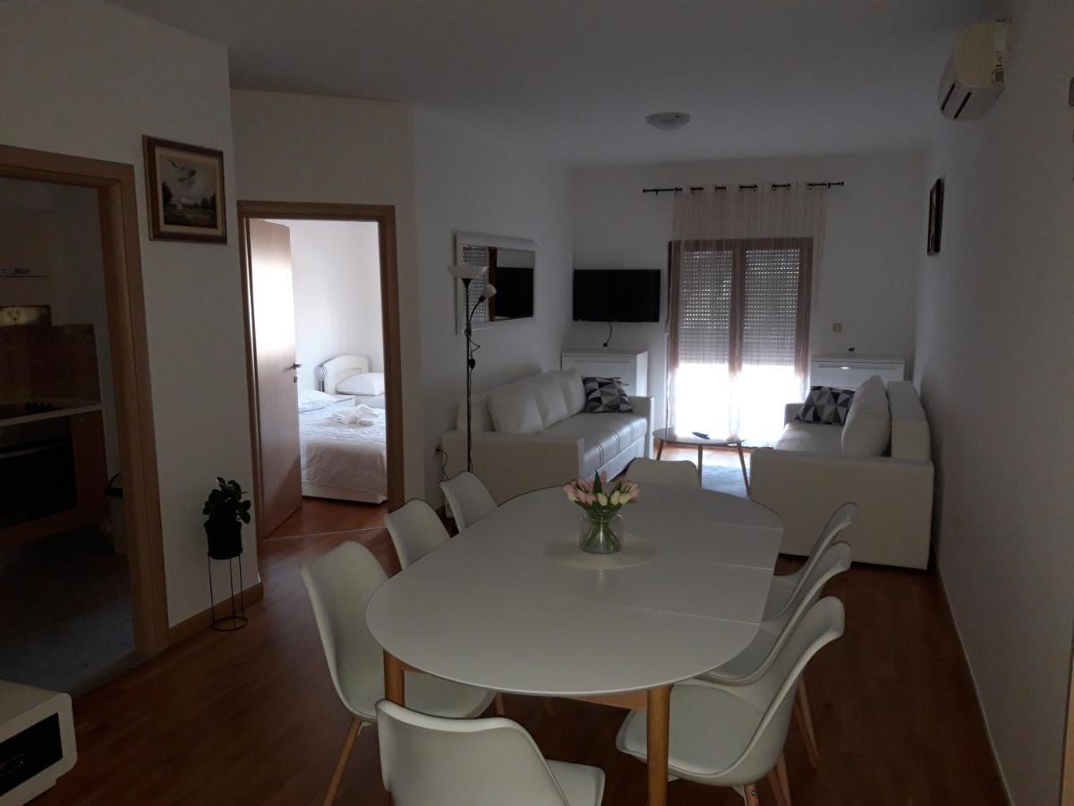 Marys Home Apartment Medugorje Esterno foto